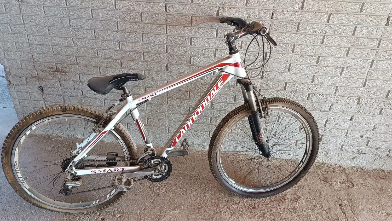 دوچرخه ۲۶ کورسی کناندل|دوچرخه، اسکیت، اسکوتر|اصفهان, شهرک شهید منتظری|دیوار