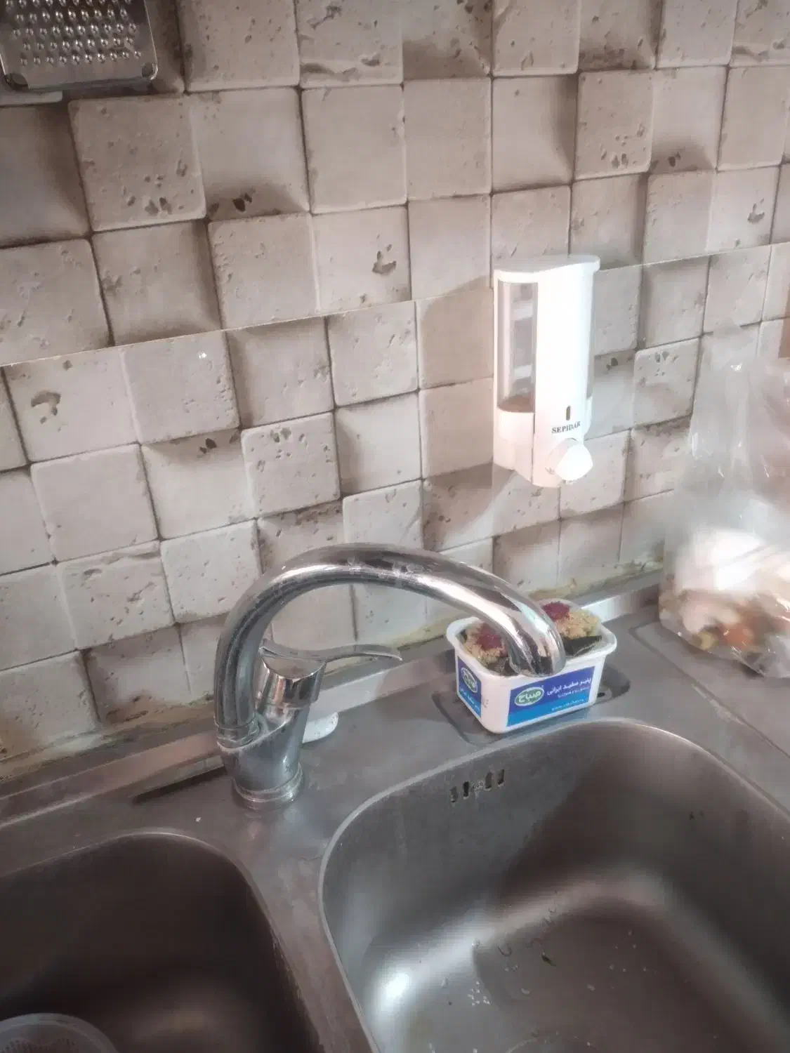 نصب و تعمیرات شیرآلات وآبگرمکن آب تصفیه لوله کشی|خدمات پیشه و مهارت|فردیس, فردیس|دیوار