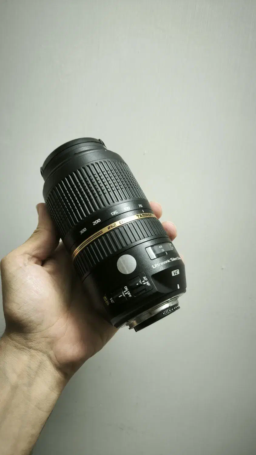 لنز تامرون 300-70 f4.5-5.6|دوربین عکاسی و فیلم‌برداری|قم, هنرستان|دیوار