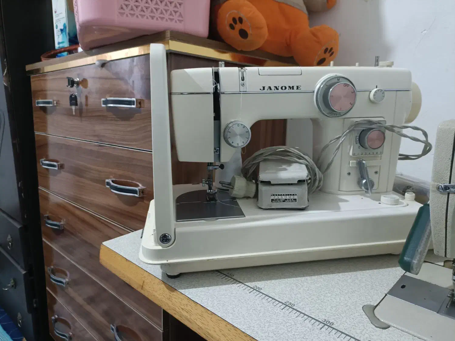 دوخت انواع لباس های بلوچی زنانه|لباس|گالیکش, |دیوار