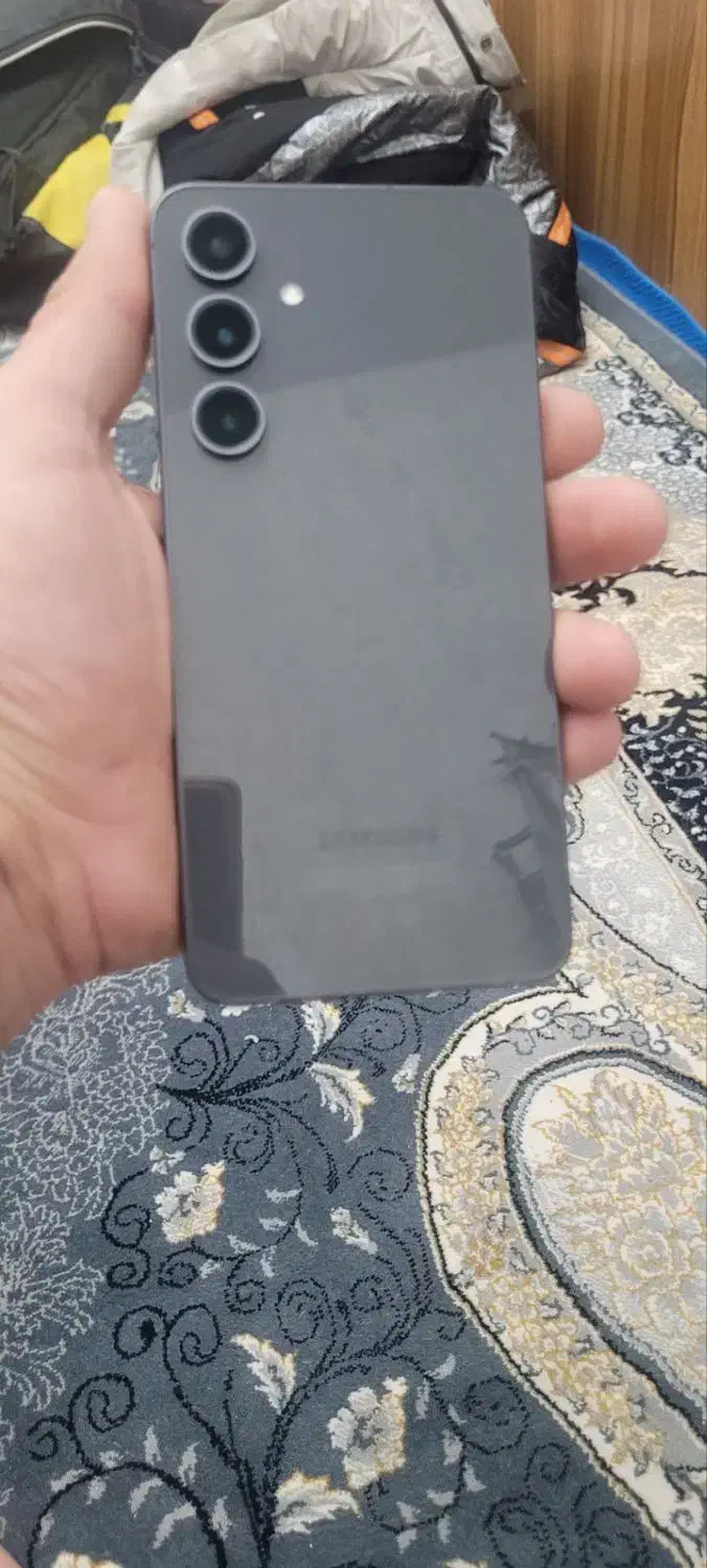 s24fe|موبایل|تهران, نعمت‌آباد|دیوار