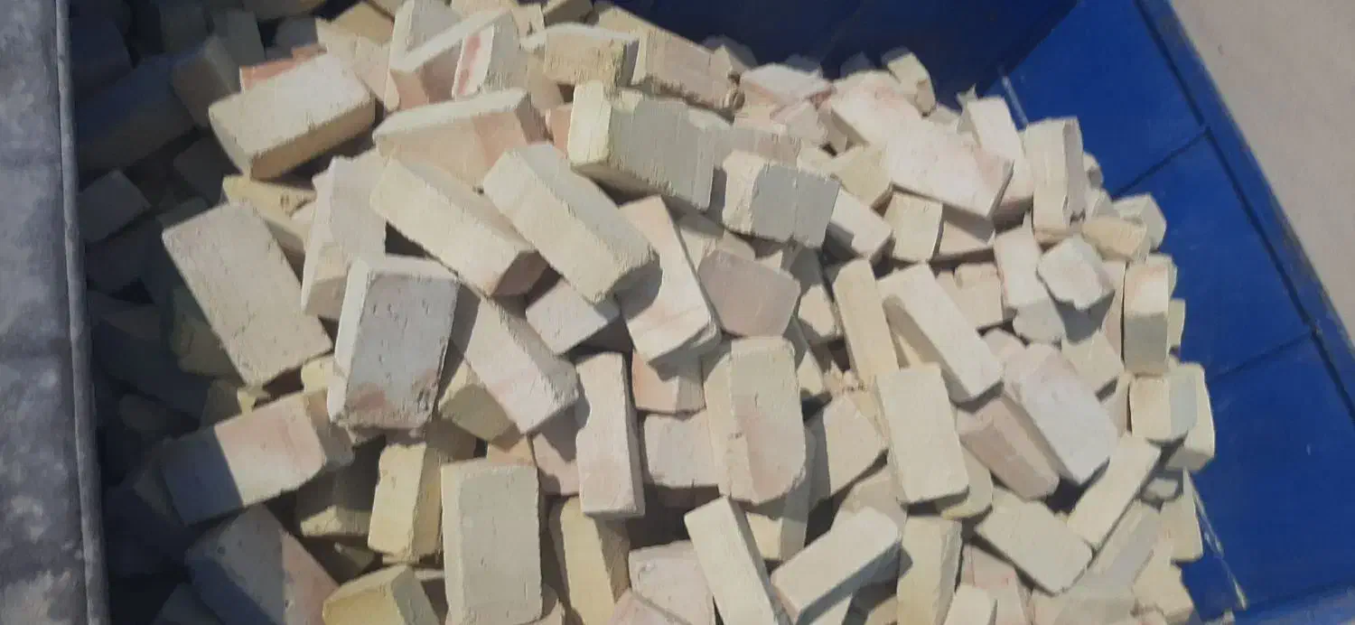 نیسانی تهیه و حمل ماسه آجر نخاله بلوک مصالح ساخ|خدمات حمل و نقل|شاهرود, |دیوار