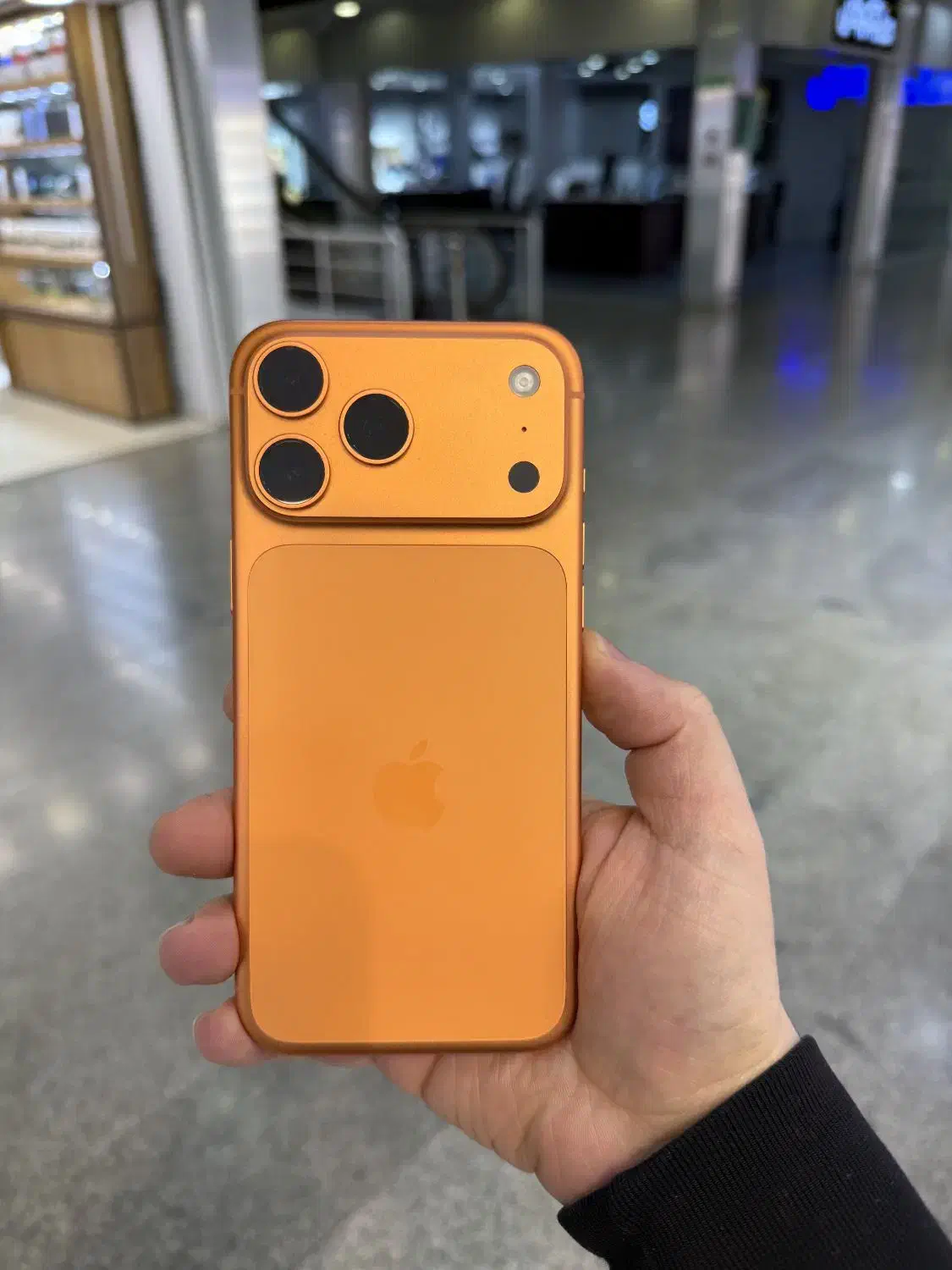 ۱۷پرومکس|موبایل|تهران, یافت‌آباد|دیوار