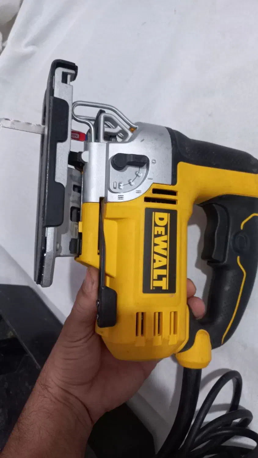 عمودبر دیوالت اره چکشی DW 349|ابزارآلات|تهران, شهرک ولیعصر جنوبی|دیوار
