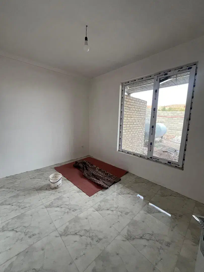 ویلا نوساز با قیمت مناسب در منطقه کوهستانی فشند|فروش زمین و ملک کلنگی|هشتگرد, فشند|دیوار