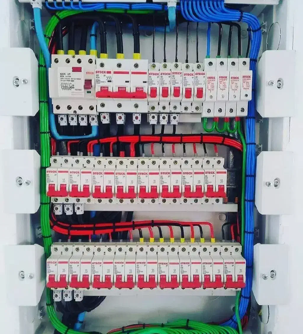 برقکار ساختمان|خدمات پیشه و مهارت|شوش, |دیوار