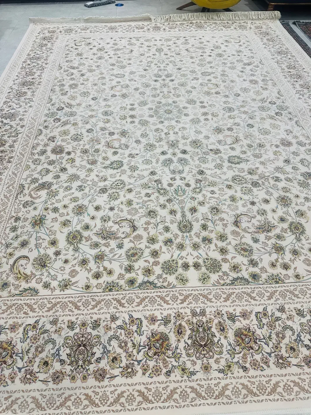 فرش ۱۲ متری بهشتی تبریز در حد نو|فرش|ری, ظهیرآباد|دیوار