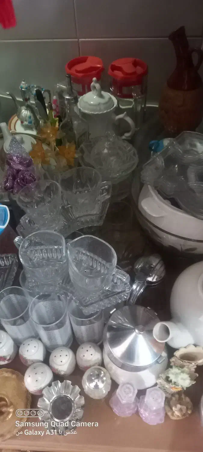 مقداری ظرف وظروف بفروش میرسد|ظروف سرو و پذیرایی|مرند, |دیوار
