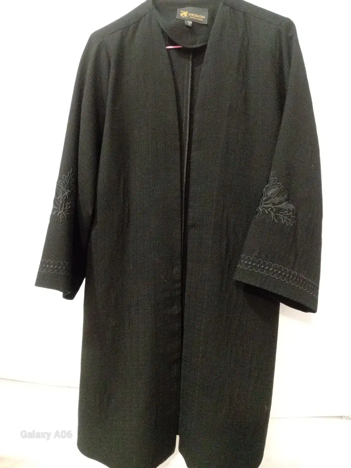 مانتو آستین گلدوزی شده|لباس|مراغه, |دیوار