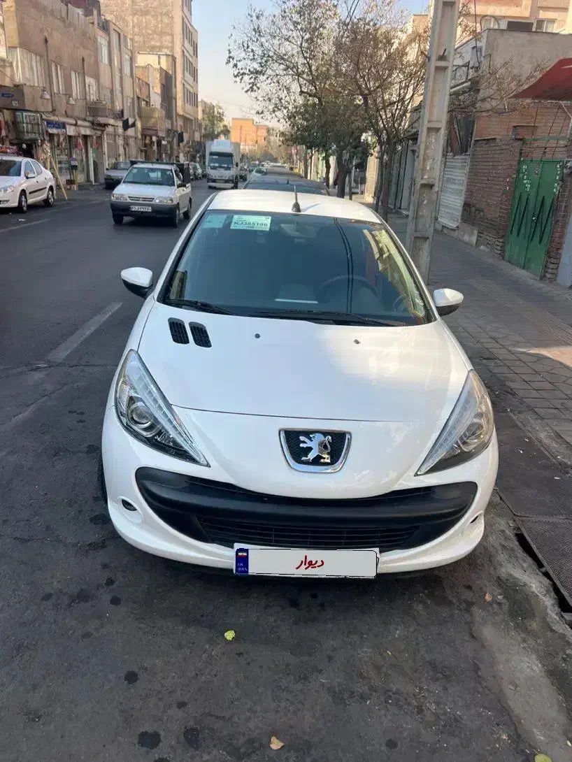 پژو۲۰۷مدل ۹۸استثنایی|خودرو سواری و وانت|تهران, هاشمی|دیوار
