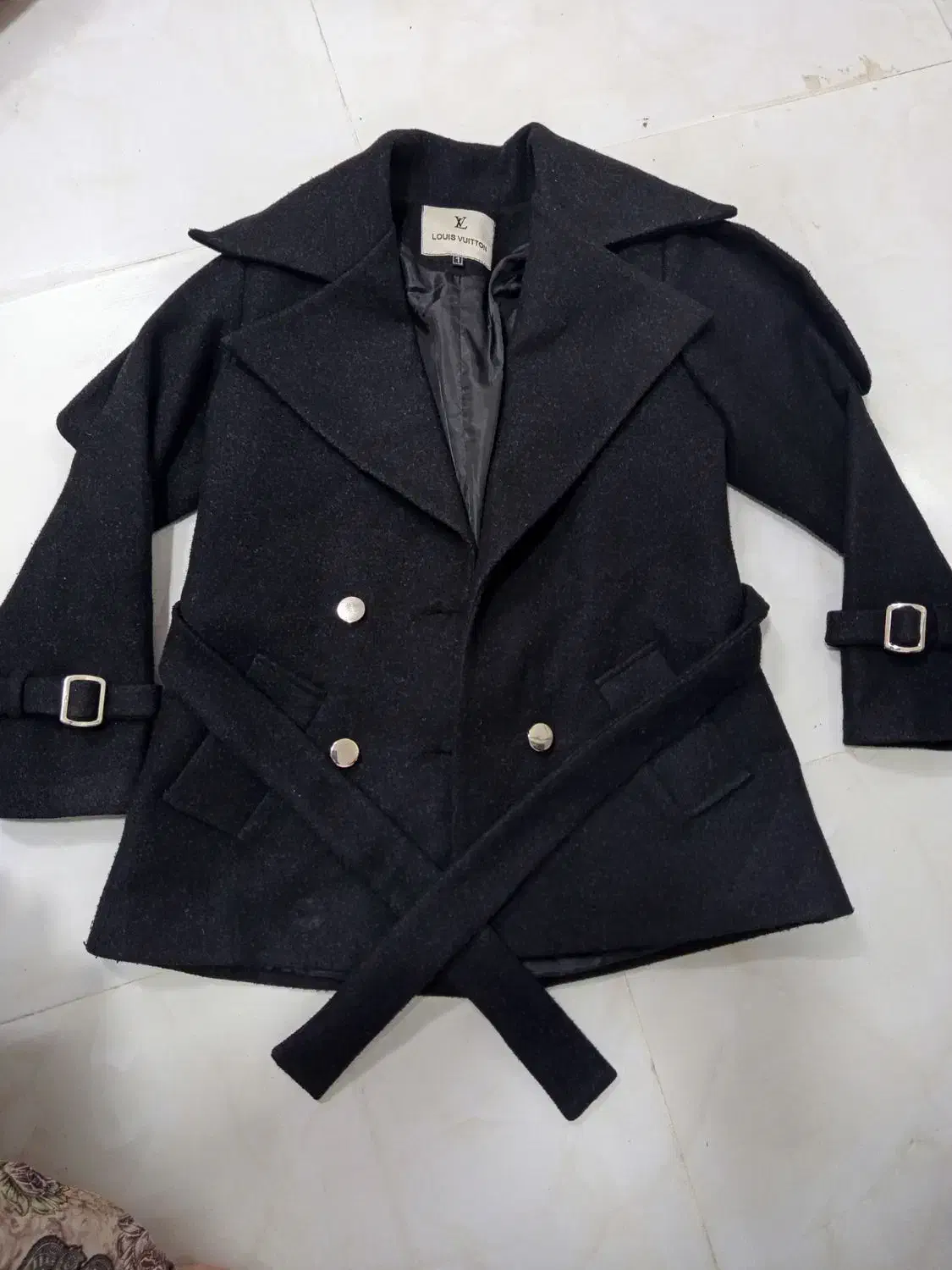 یک پالتو بارونی و یک پالتو جدید با شلوار ست|لباس|تربتحیدریه, شهرک ولیعصر|دیوار