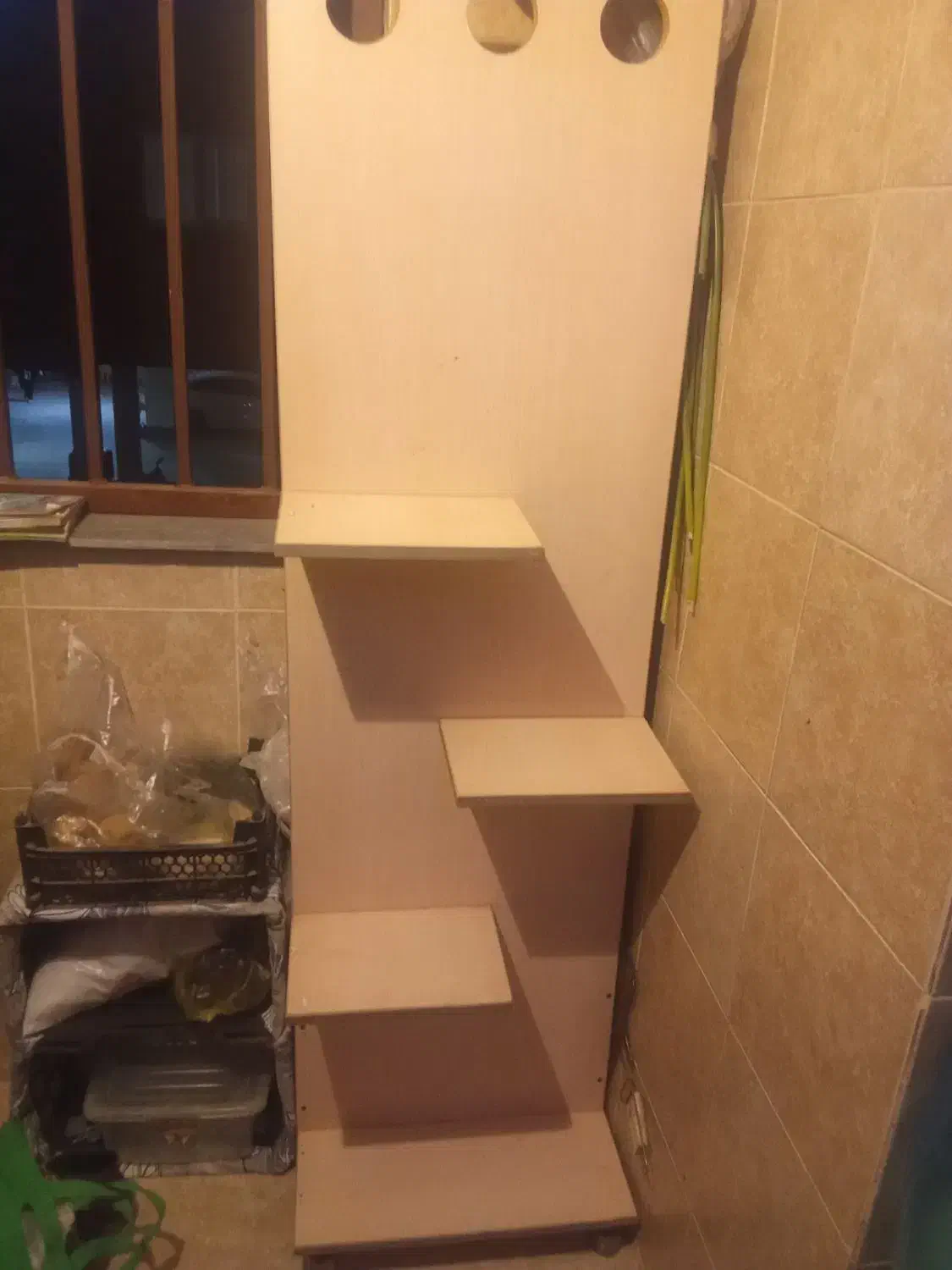 دکور|کتابخانه، شلف، قفسه‌های دیواری|شاهین‌شهر, فردوسی|دیوار