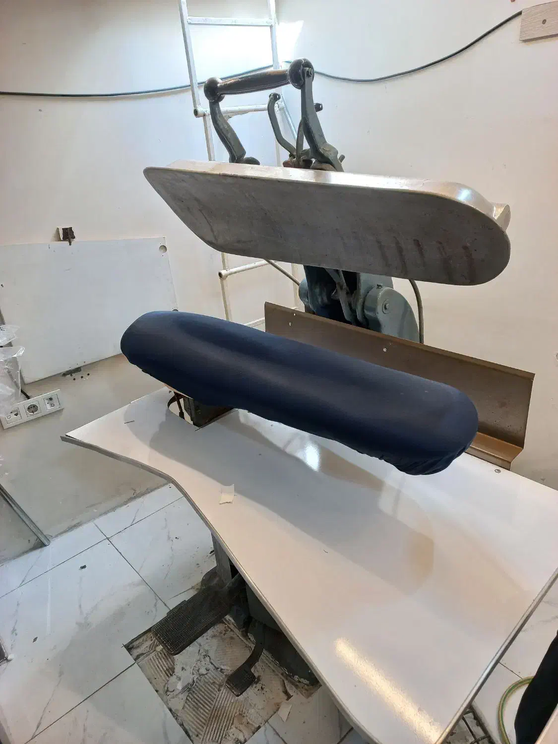 فروش دیگ بخار و پرس مخصوص خشکشویی|ماشین‌آلات صنعتی|تهران, زعفرانیه|دیوار