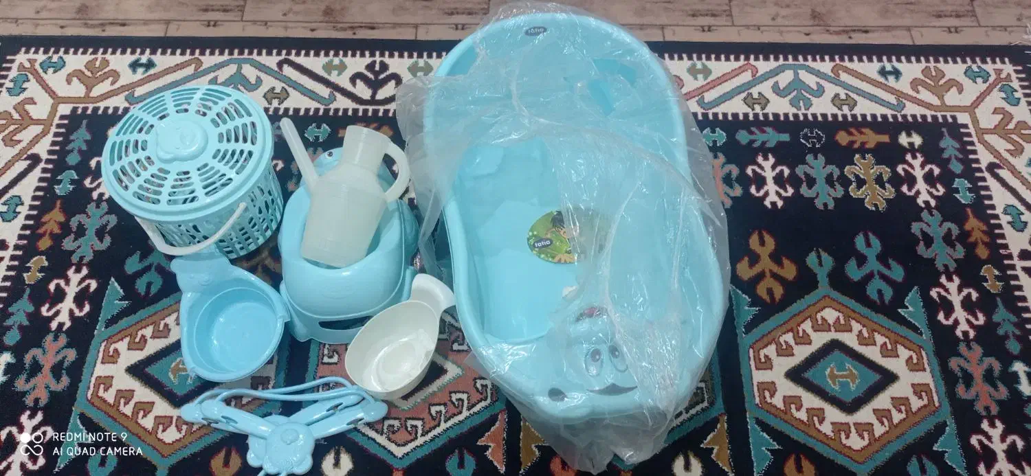 سرویس وان بچه گونه|اسباب و اثاث بچه|امیدیه, |دیوار