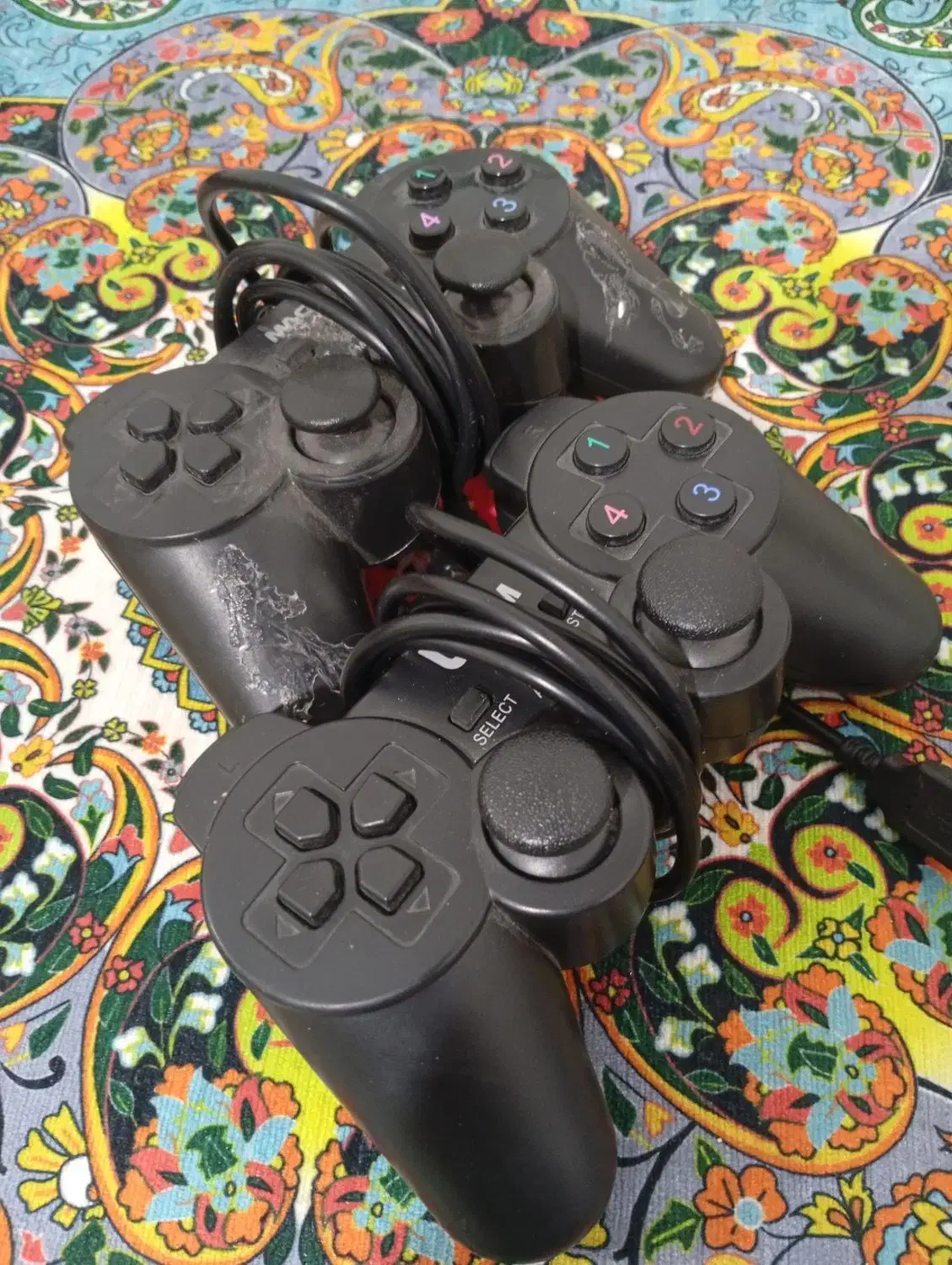 دسته کامپیوتر|کنسول، بازی ویدئویی و آنلاین|فلاورجان, |دیوار