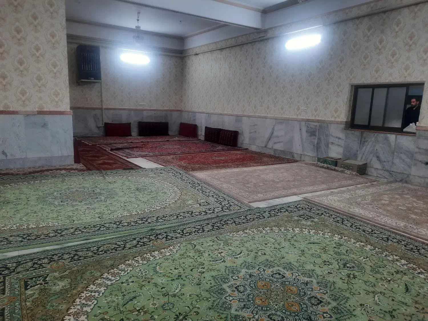 اجاره سالن|اجارهٔ مغازه و غرفه|مشهد, کوشش|دیوار