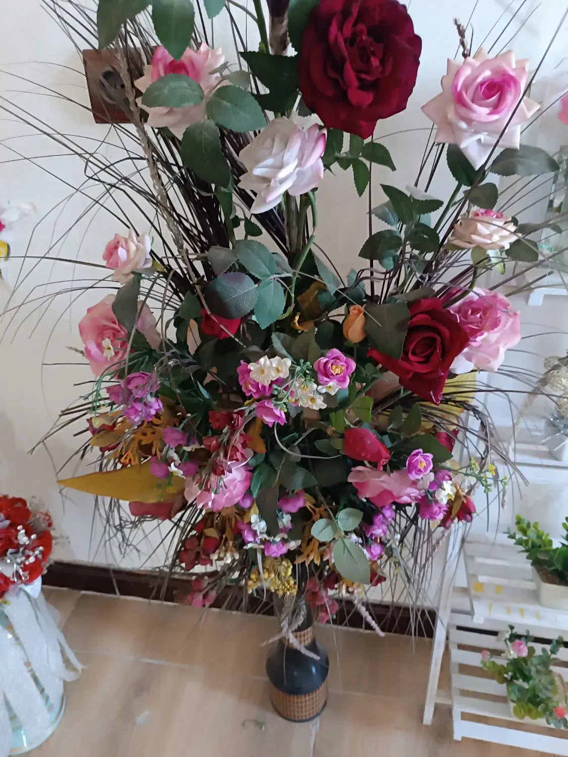 دسته گل|گل مصنوعی|بم, |دیوار