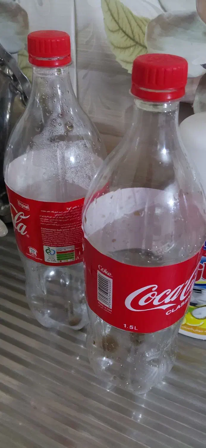 بطری نوشابه|ظروف نگهدارنده، پلاستیکی، یکبارمصرف|آق قلا, |دیوار