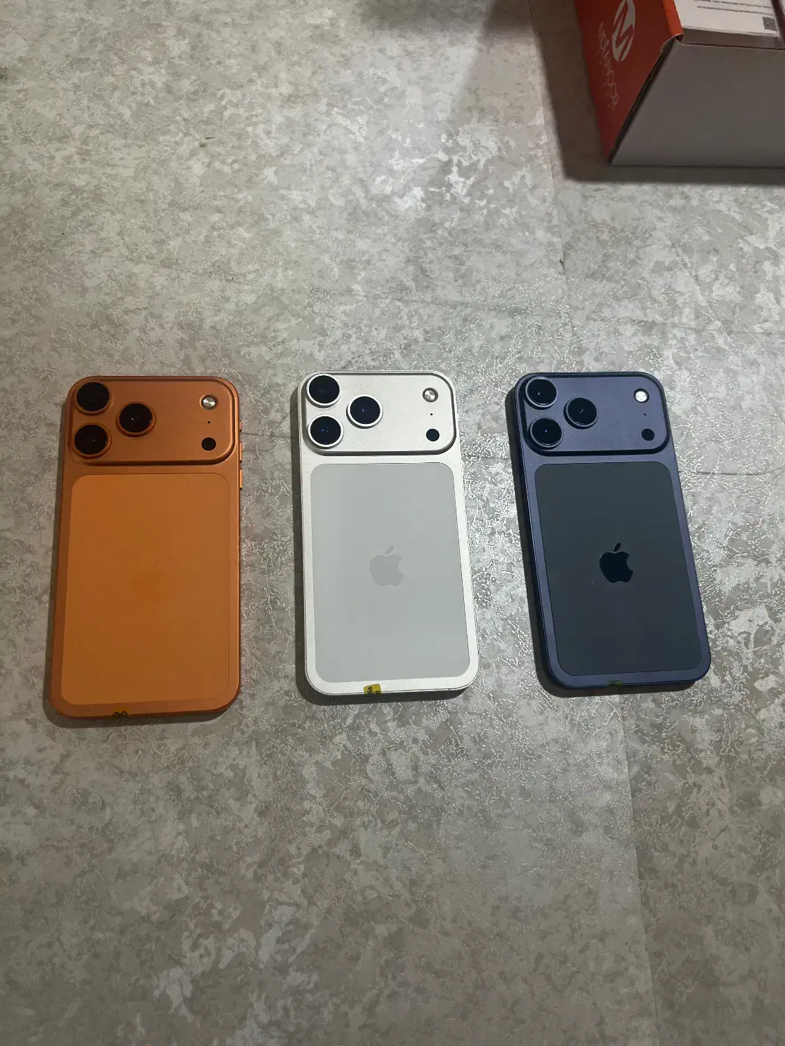 ایفون 17 pro|موبایل|مشهد, احمدآباد|دیوار