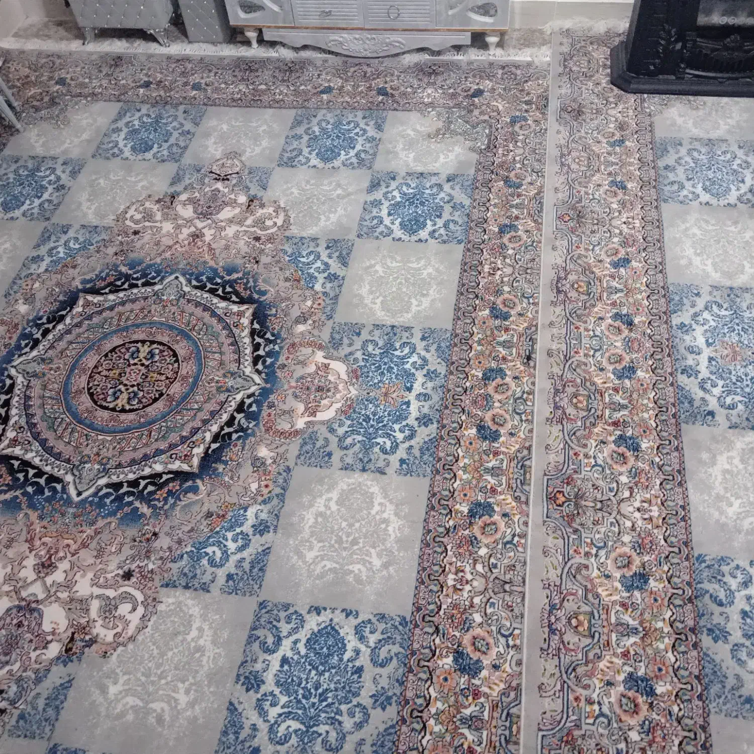 فرش|فرش|مشهد, میان ولایت|دیوار