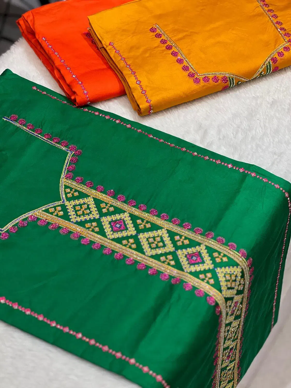 فروش لباس کتان نخ تک کاردبی|لباس|بندرعباس, |دیوار