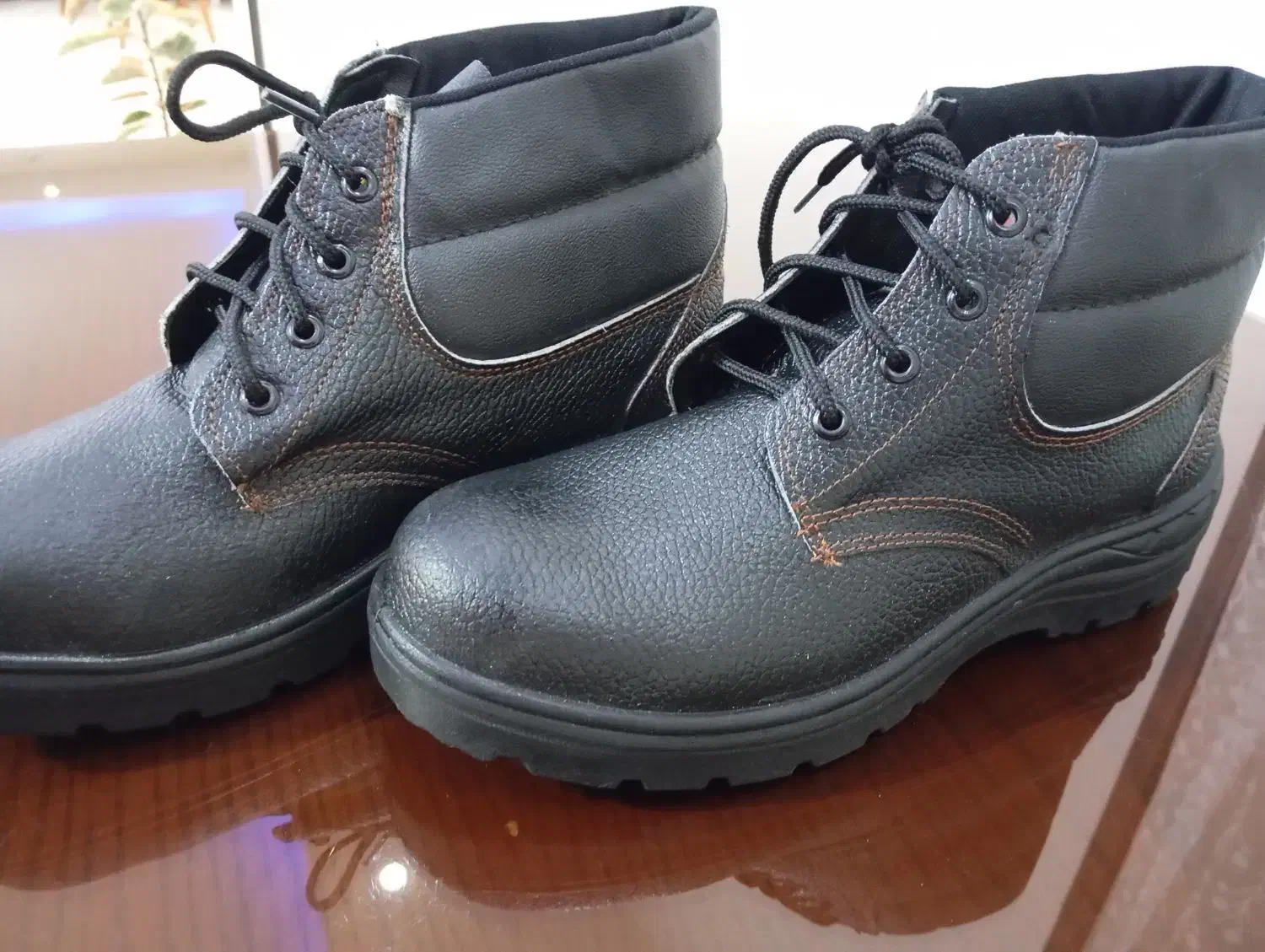 کفش کار|کیف، کفش، کمربند|محمدشهر, محمدشهر|دیوار