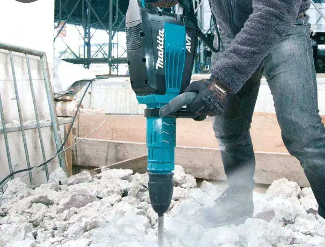 تخریب بتن ودیوار....لوله باز کنی|خدمات پیشه و مهارت|شهرکرد, |دیوار