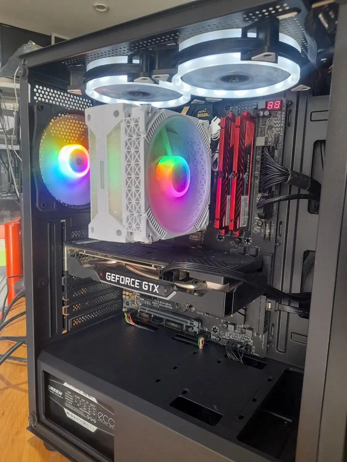 کیس گیمینگ نسل جدید|رایانه رومیزی|شیراز, شیخ علی چوپان|دیوار