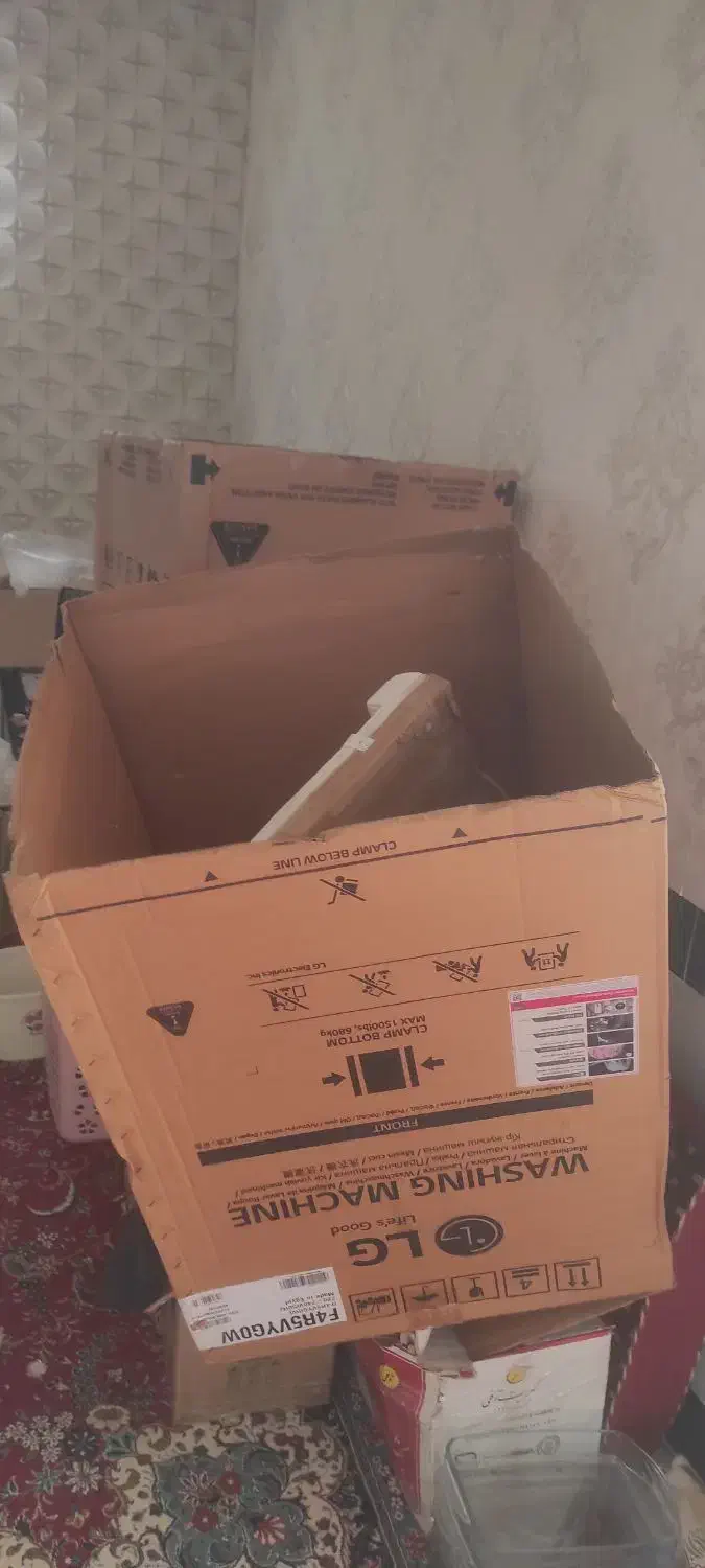 کارتون لباسشویی و ظرفشویی ال جی|ماشین لباسشویی و خشککن لباس|خرمآباد, |دیوار