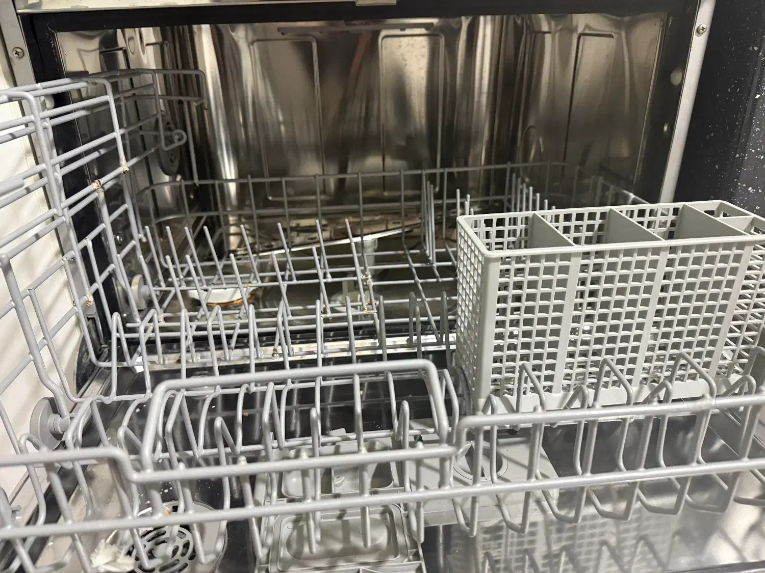 ماشین ظرف شویی ۸ نفره مجیک تمیز|ماشین ظرفشویی|تهران, کیانشهر|دیوار