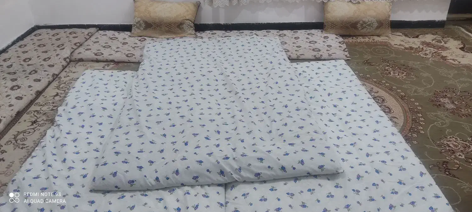 تشک پشم|رختخواب، بالش، پتو|لردگان, |دیوار