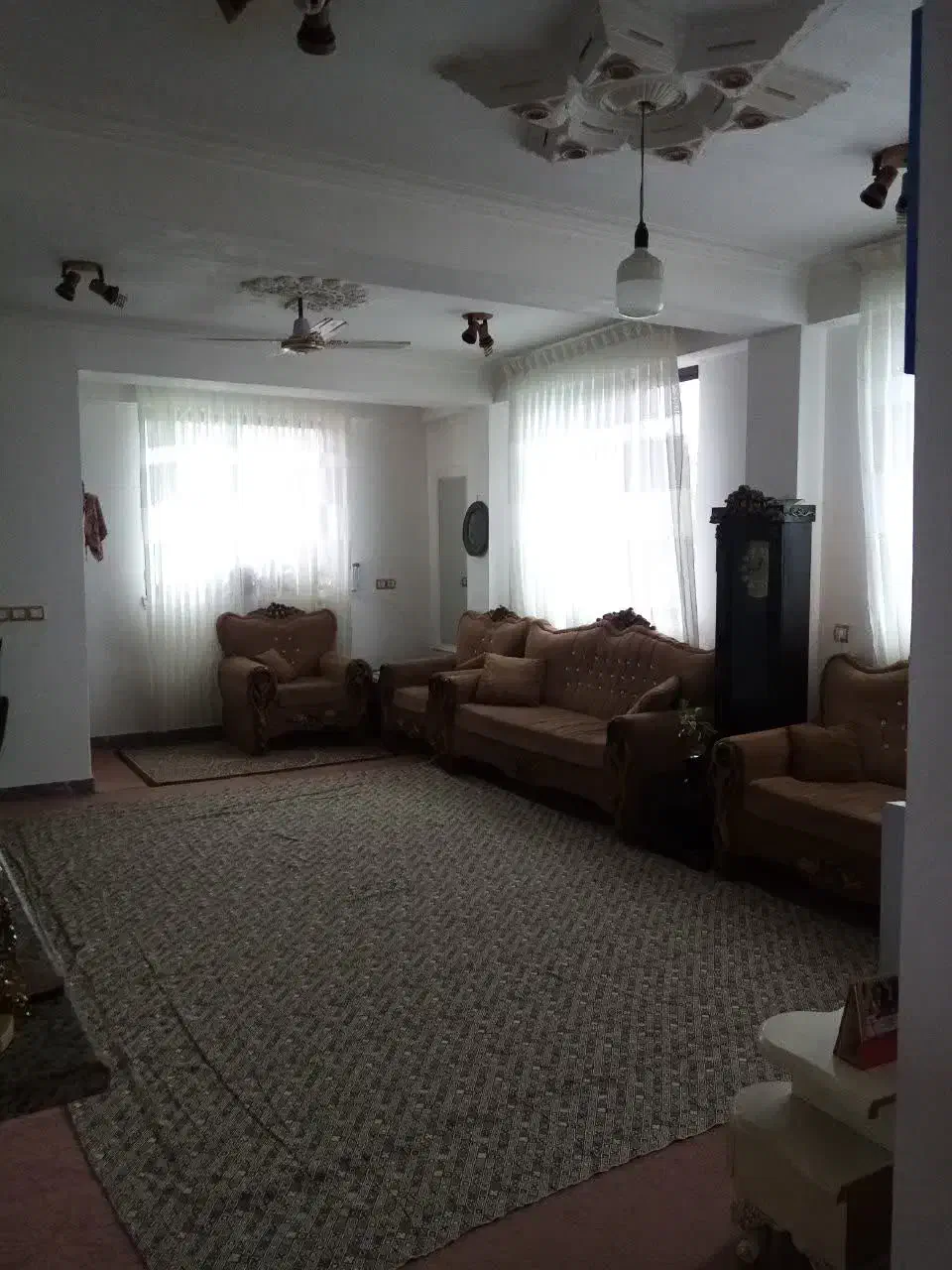 فروش یک واحد آپارتمان حیاط دار|فروش آپارتمان|شلمان, |دیوار