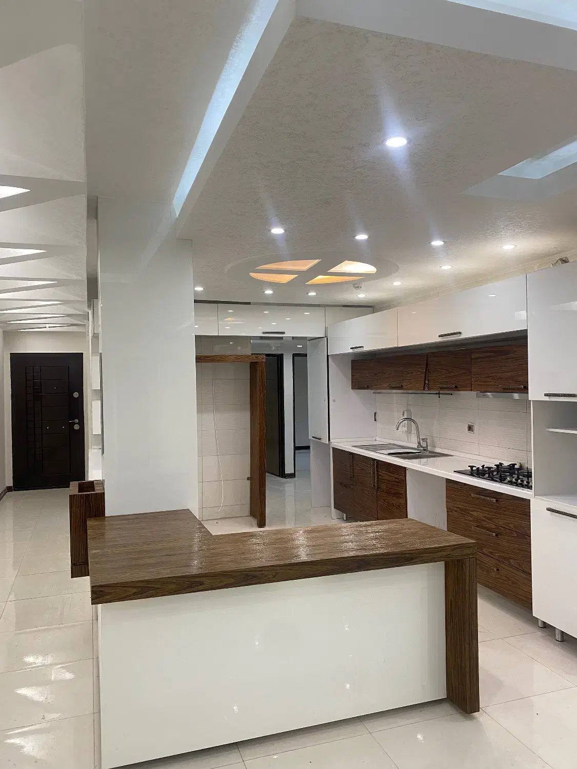 فروش واحد لاکچری عطار فول امکانات|فروش آپارتمان|شاهینشهر, عطار|دیوار