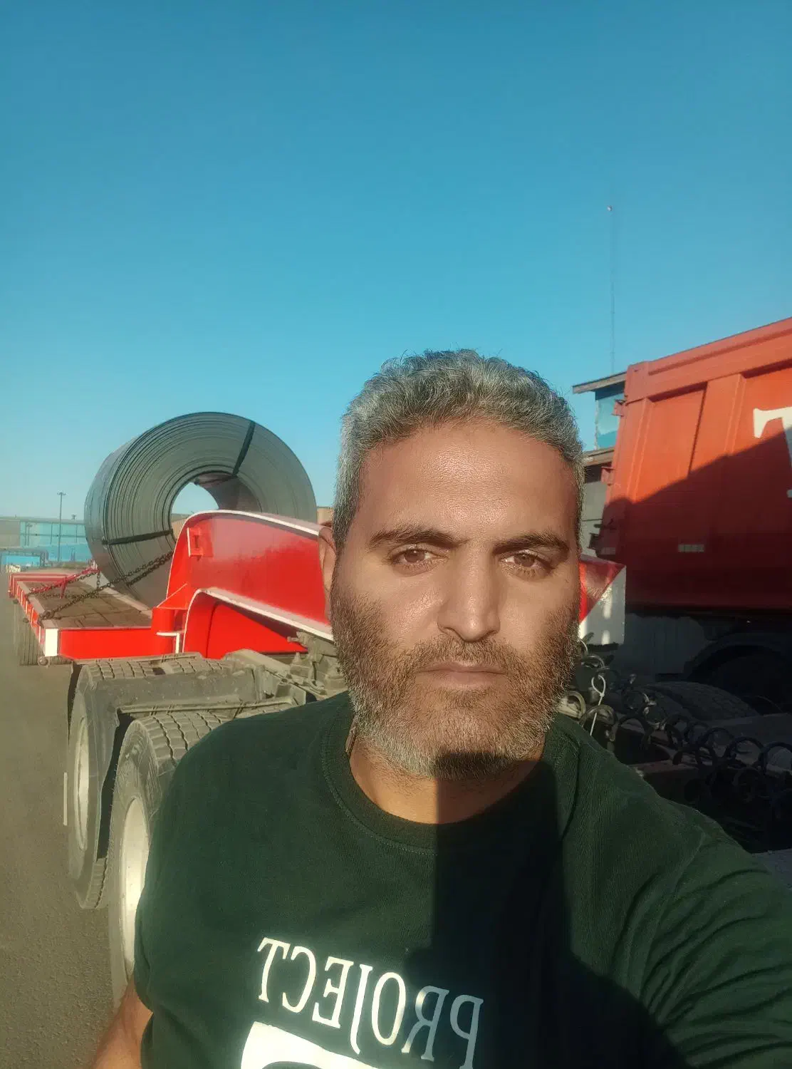 راننده پایه یک هستم|خدمات حمل و نقل|باغ بهادران, |دیوار