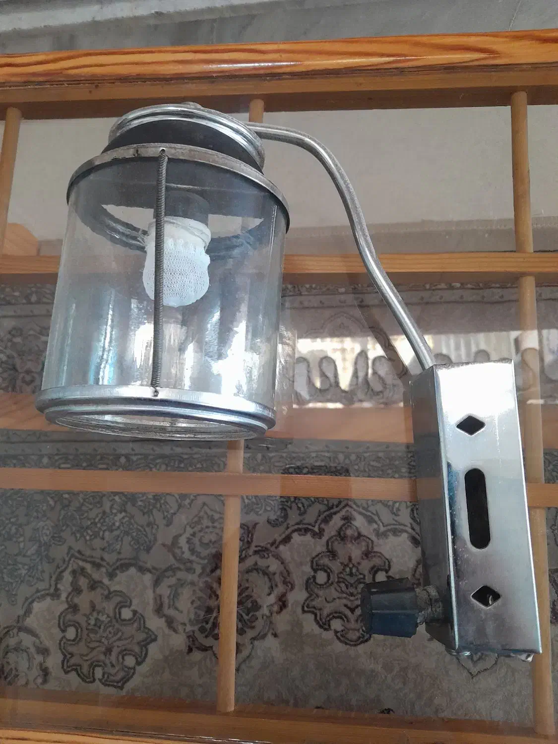 چرا غ روشنایی گازی|لامپ و چراغ|کاشان, عربها|دیوار