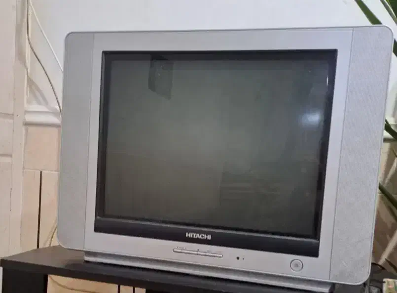 سه عدد بخاری دیواری کاملا سالم و تلویزیون|بخاری، هیتر، شومینه|ایذه, |دیوار