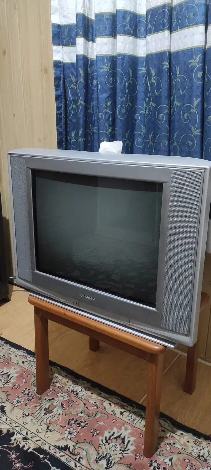 تلویزیون|تلویزیون و پروژکتور|بندر انزلی, گمرک|دیوار