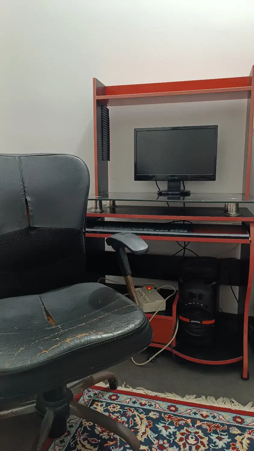 میز کامپیوتر|میز تحریر و کامپیوتر|بهشهر, |دیوار