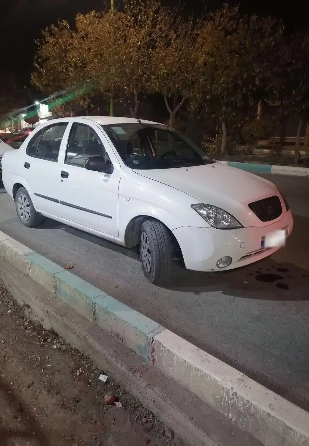 تیبا صندوقدار 1400|خودرو سواری و وانت|نجف‌آباد, امیرآباد|دیوار