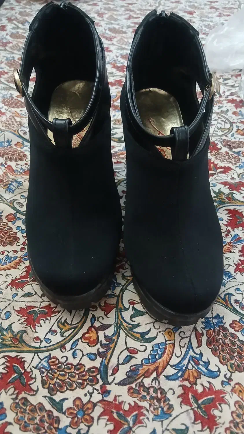 دوجفت کفش سایز 37.39|کیف، کفش، کمربند|تبریز, |دیوار