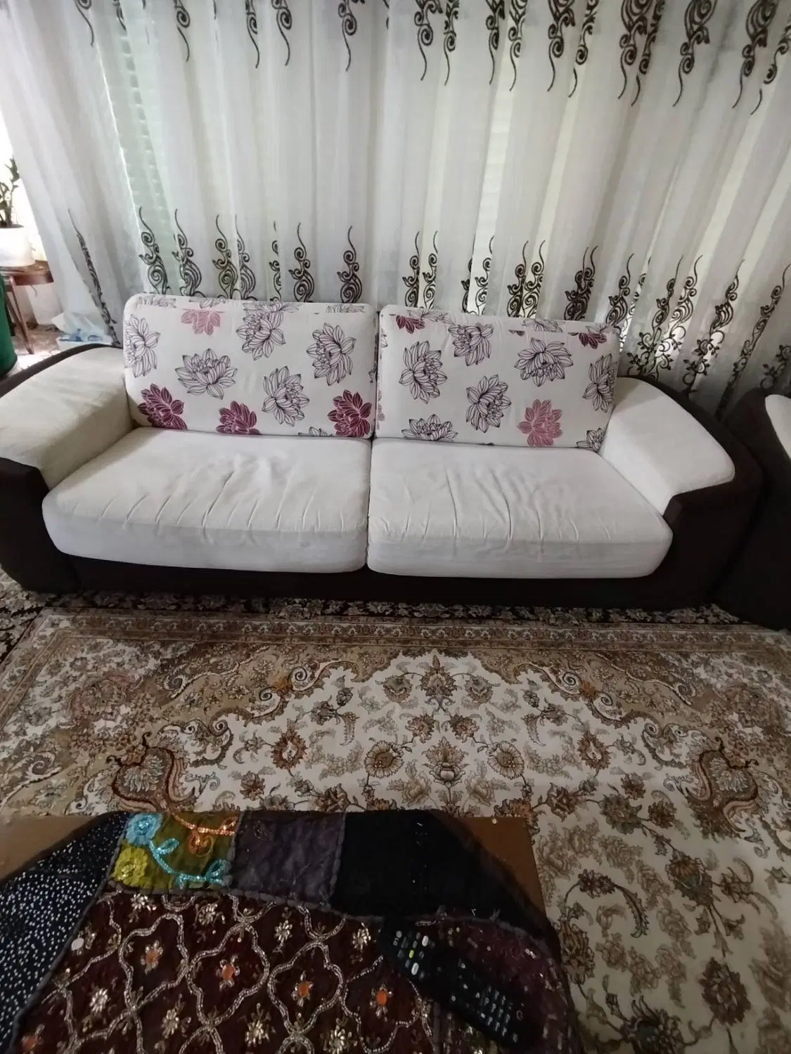 مبل|مبلمان خانگی و میز عسلی|بروجن, |دیوار