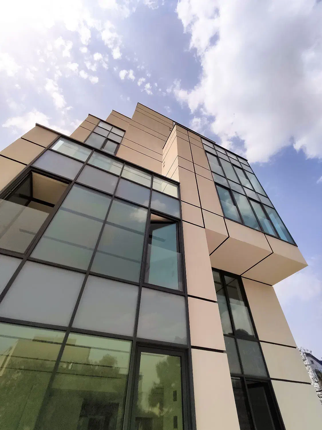 1840 متر مستغلات اداری/ساختمان یکجا/ سوپرلوکس برند|فروش دفتر کار، اتاق اداری، مطب|تهران, امانیه|دیوار