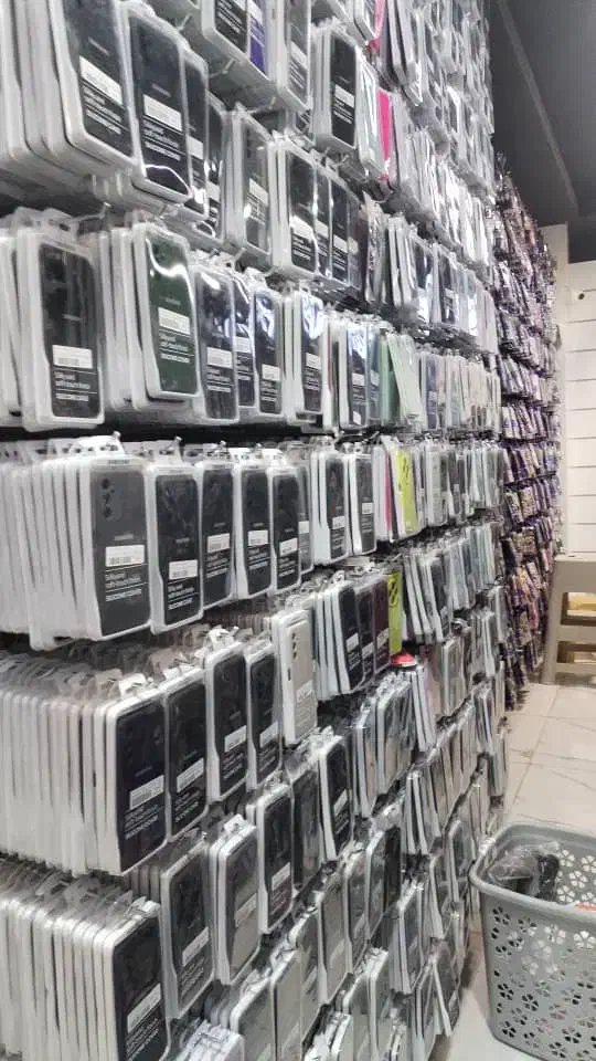 قاب گوشی،ایرپاد،کابل،ساعت هوشمند|لوازم جانبی موبایل و تبلت|زنجان, |دیوار