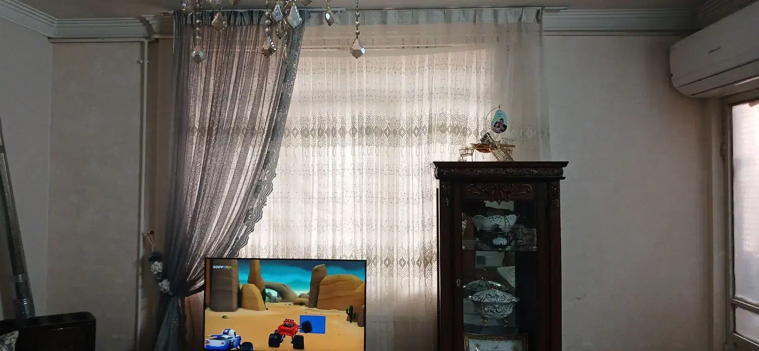 پرده همراه با والون|پرده، رانر، رومیزی|فردیس, شهرک شهید حسینی|دیوار