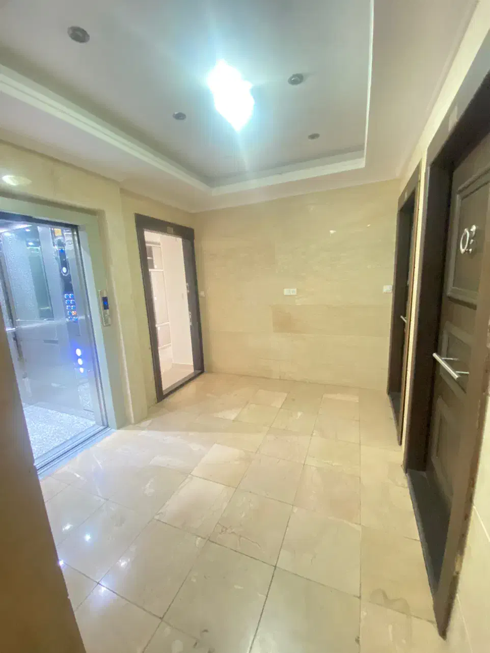 ۱۱۷متری ۲ خوابه ۷ ساله با ویو جنگلی یوسف اباد