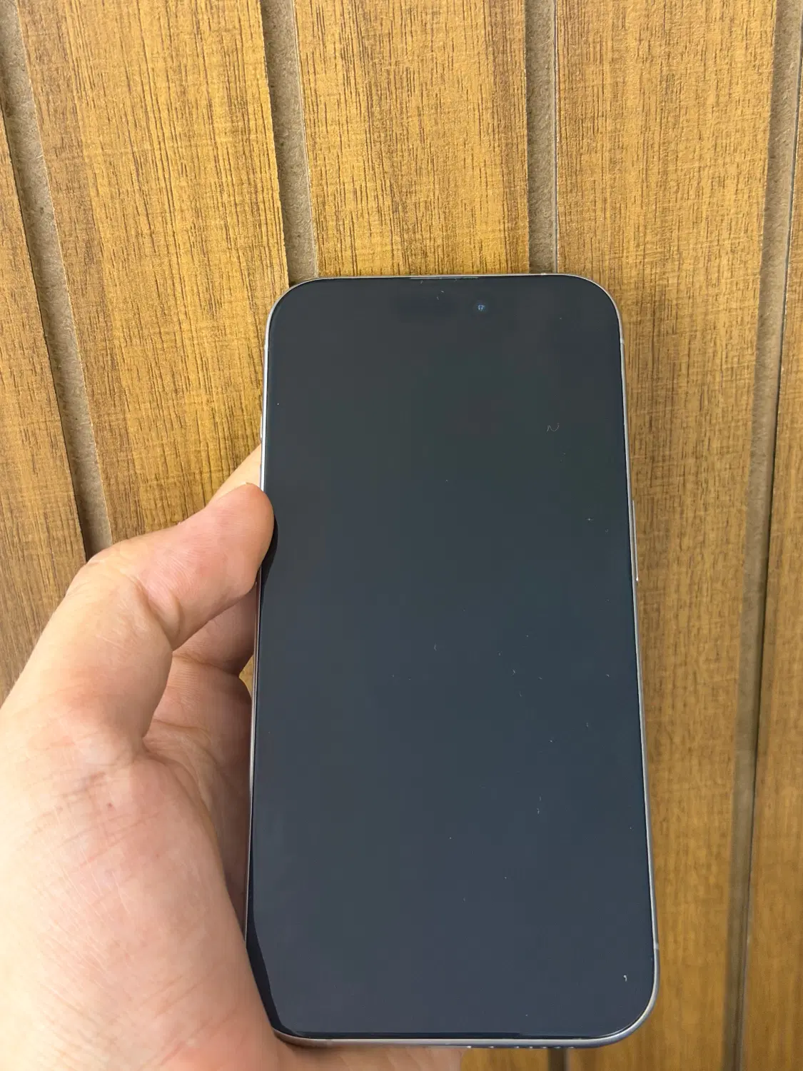 iphone 15 pro|موبایل|اصفهان, چرخاب|دیوار
