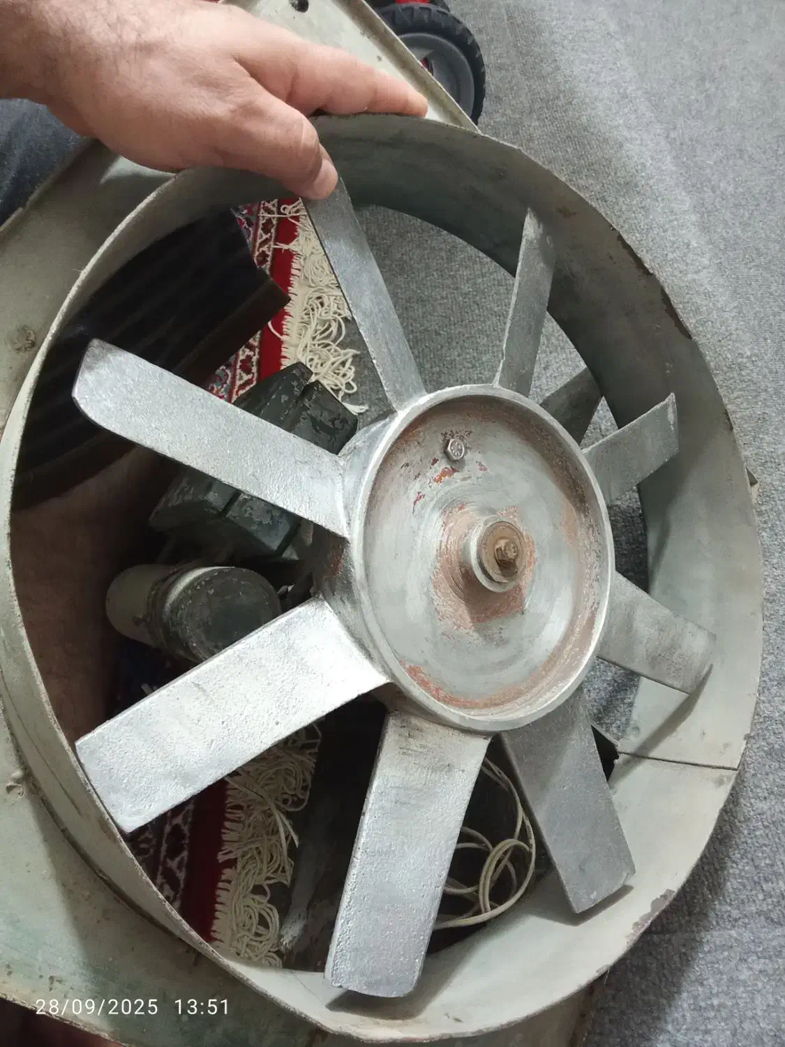 هواکش|پنکه و تصفیه‌کنندهٔ هوا|رشت, جانبازان|دیوار