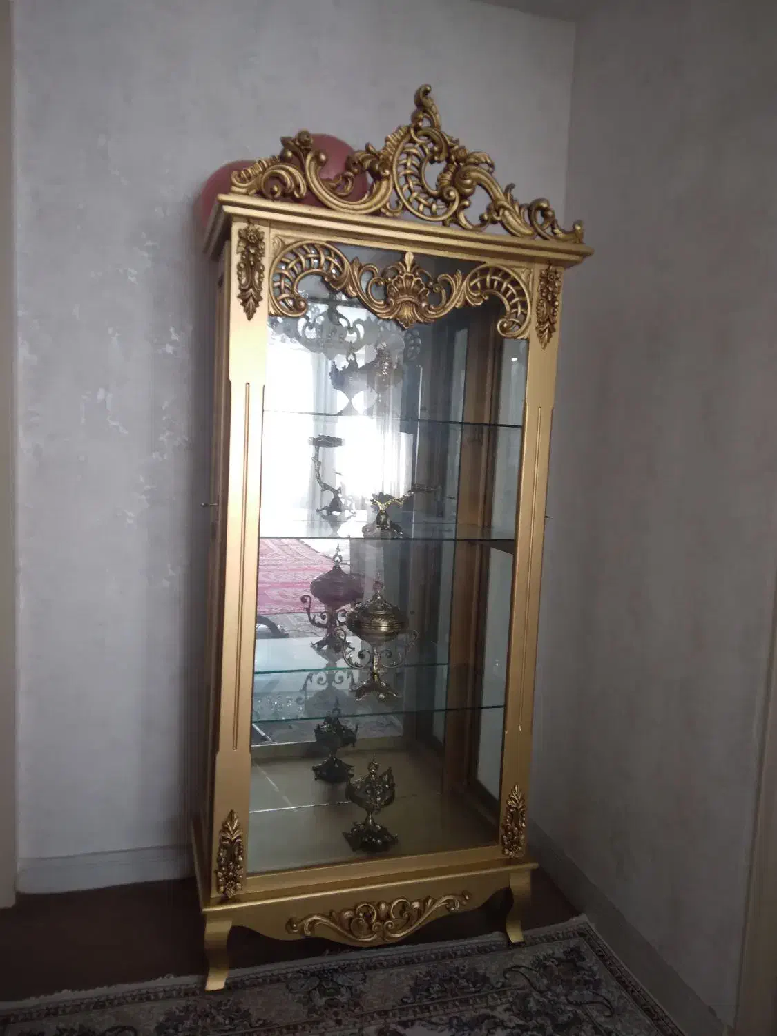 مبل سلطنتی ۹ نفره و بوفه|مبلمان خانگی و میز عسلی|زنجان, |دیوار