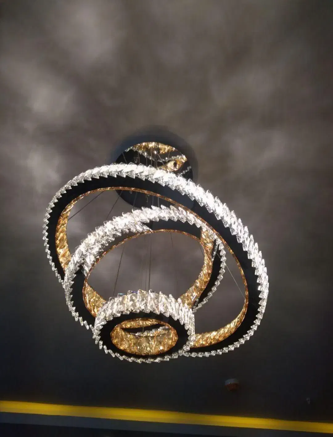 بامامدرن باشیدلوستر۳حلقه۴حلقه قیمت تولیدی تابشفروز|لوستر و چراغ آویز|مشهد, خین عرب|دیوار