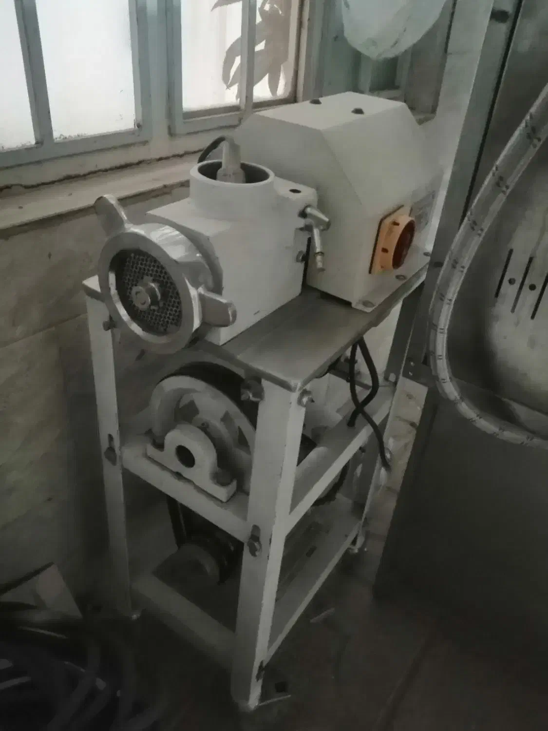 چرخ.گوشت|کافیشاپ و رستوران|شیراز, رکنآباد|دیوار